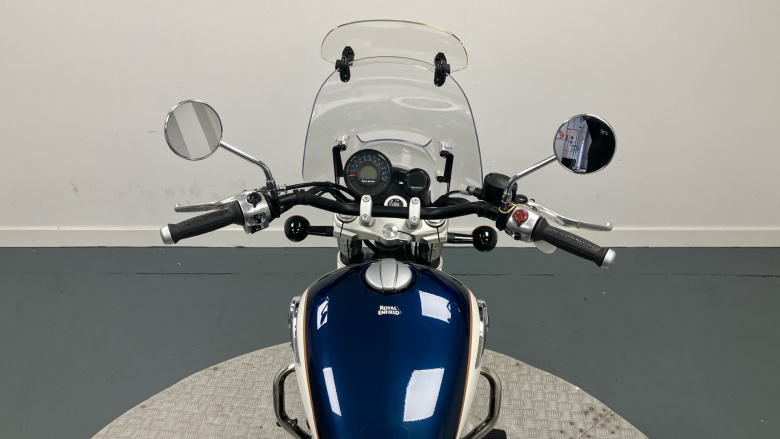 Royal Enfield Super Meteor 650 Top (23MY)